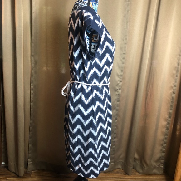 Tommy Hilfiger Short Sleeve Chevron Dress - Picture 4 of 16